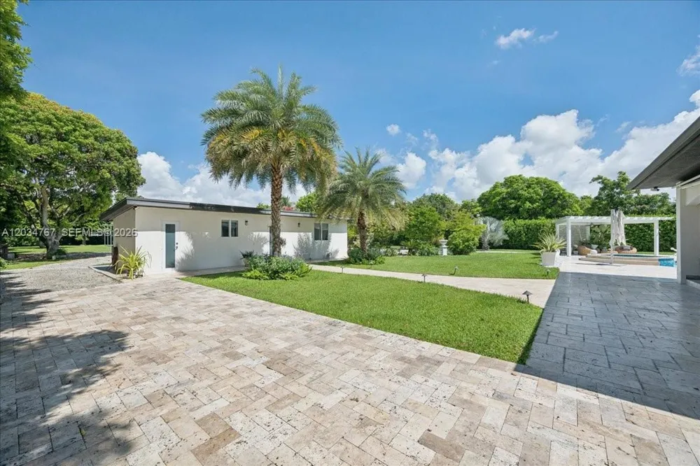 16580 SW 173rd Ave Miami, FL 33187