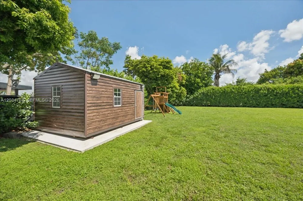 16580 SW 173rd Ave Miami, FL 33187