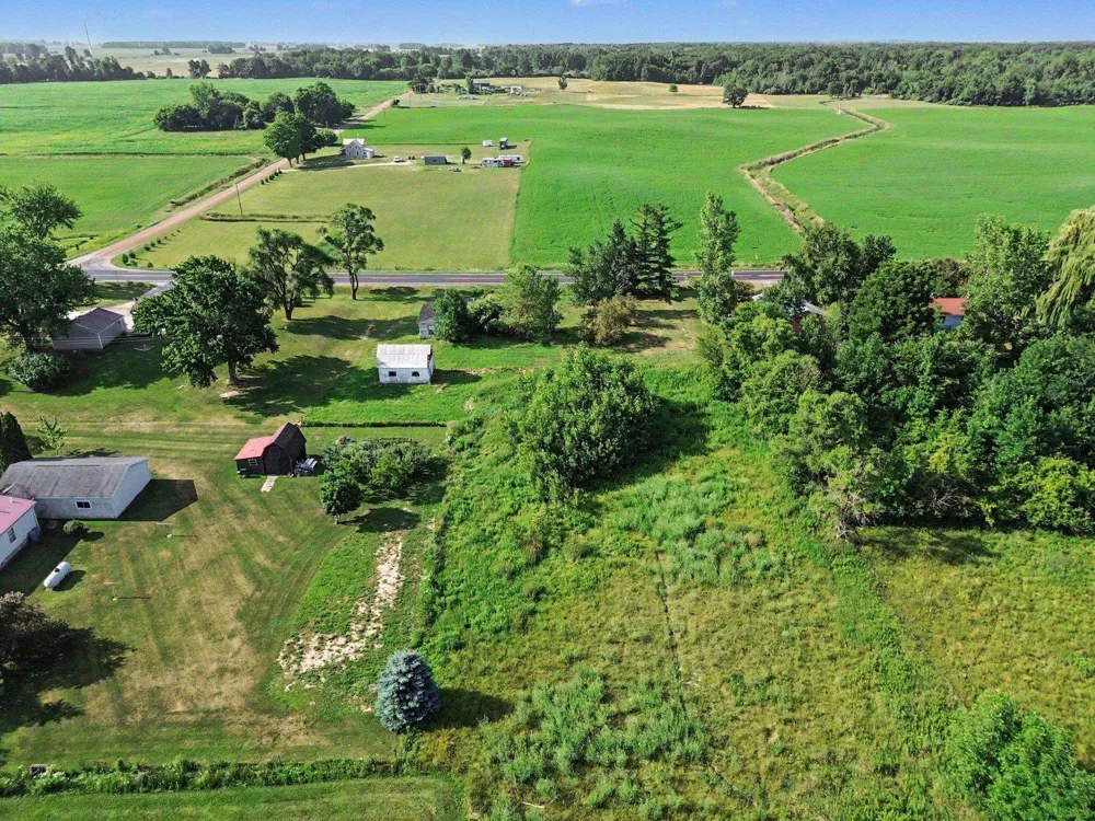 E Lincoln Road Bethany Township, MI 48880
