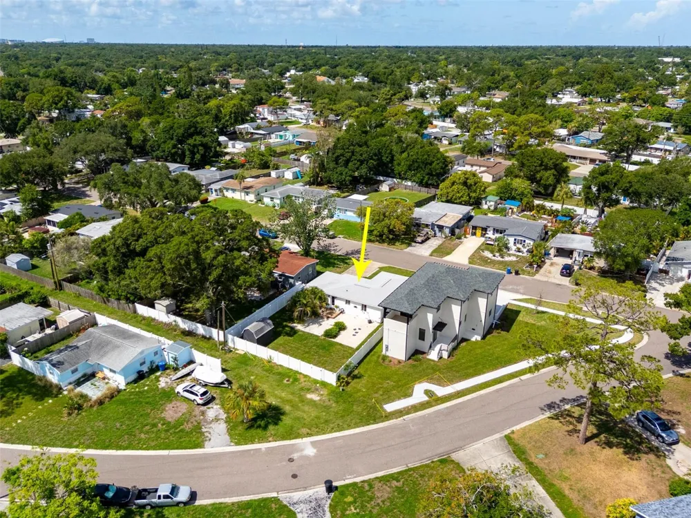 5931 MANGROVE STREET St Petersburg, FL 33703