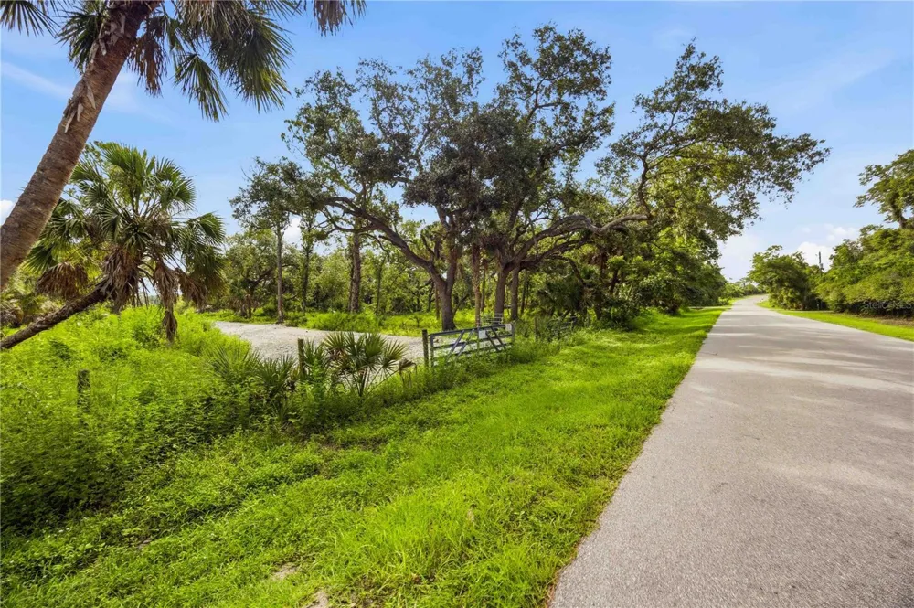 S MOON DRIVE Venice, FL 34292