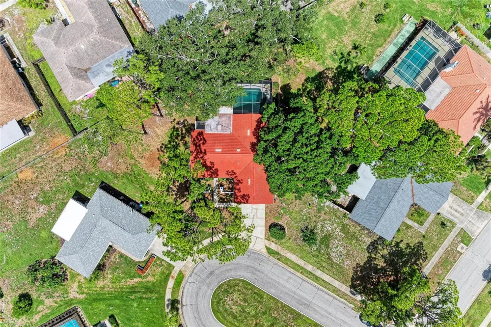 3980 LEMONWOOD DRIVE Sarasota, FL 34232