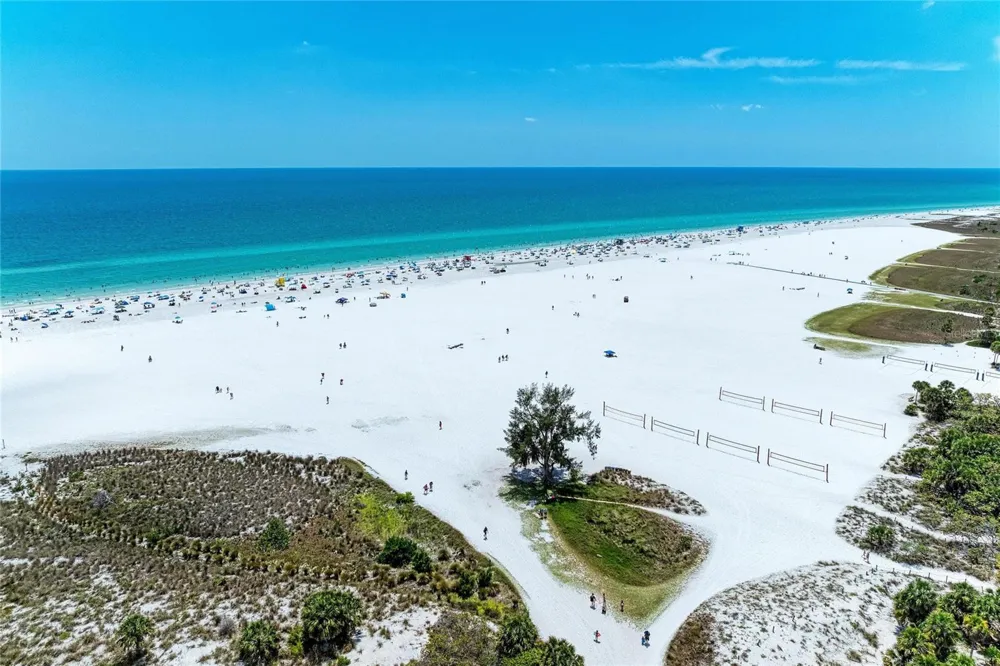 3980 LEMONWOOD DRIVE Sarasota, FL 34232