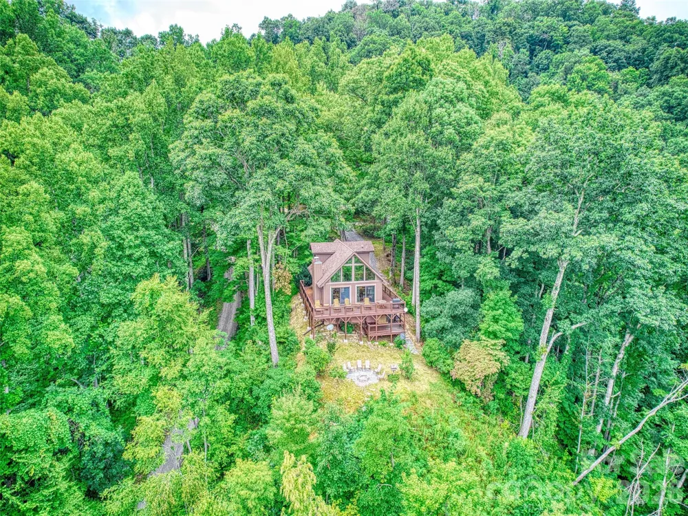171 Jade Drive Clyde, NC 28721