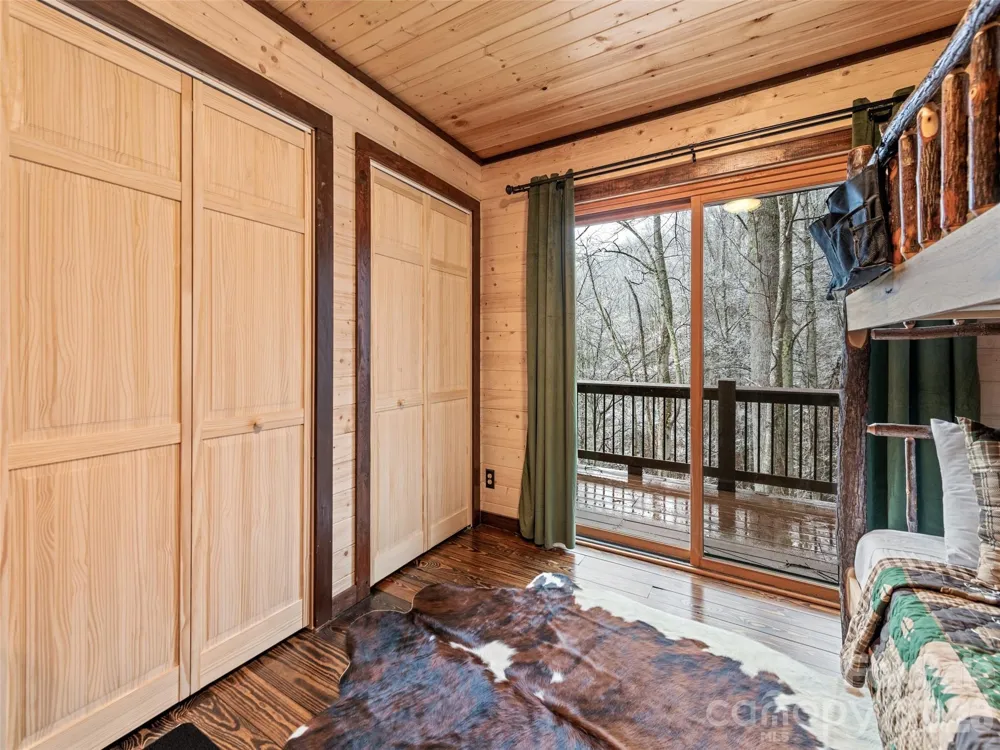 171 Jade Drive Clyde, NC 28721