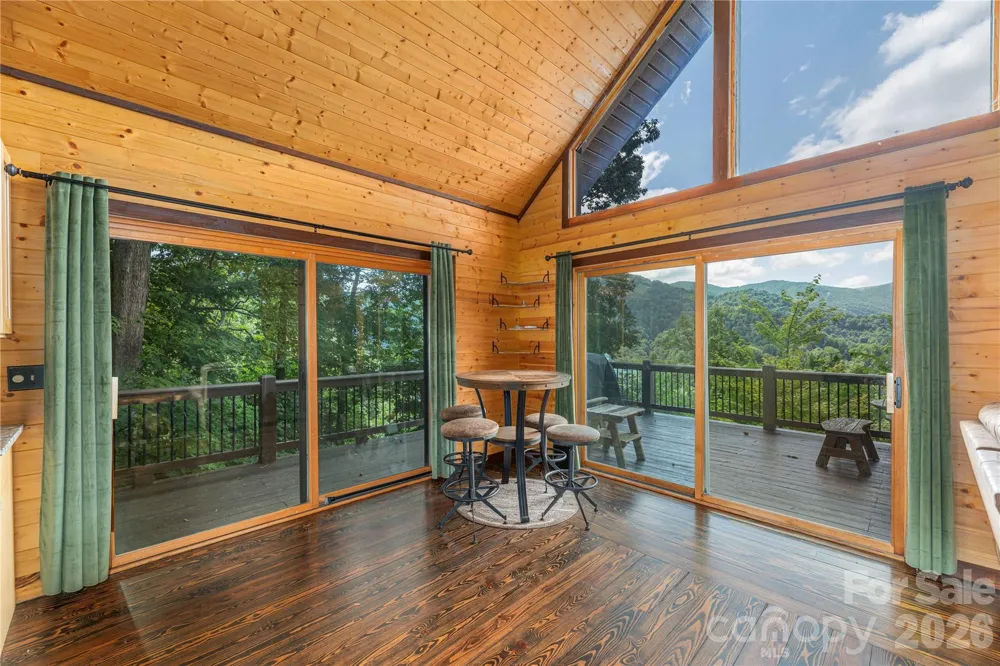 171 Jade Drive Clyde, NC 28721