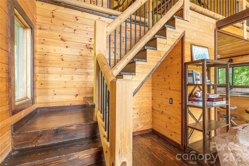 171 Jade Drive Clyde, NC 28721