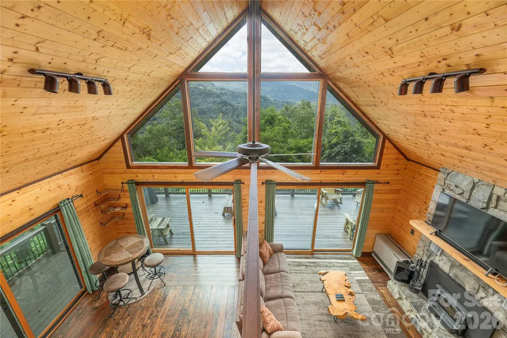 171 Jade Drive Clyde, NC 28721