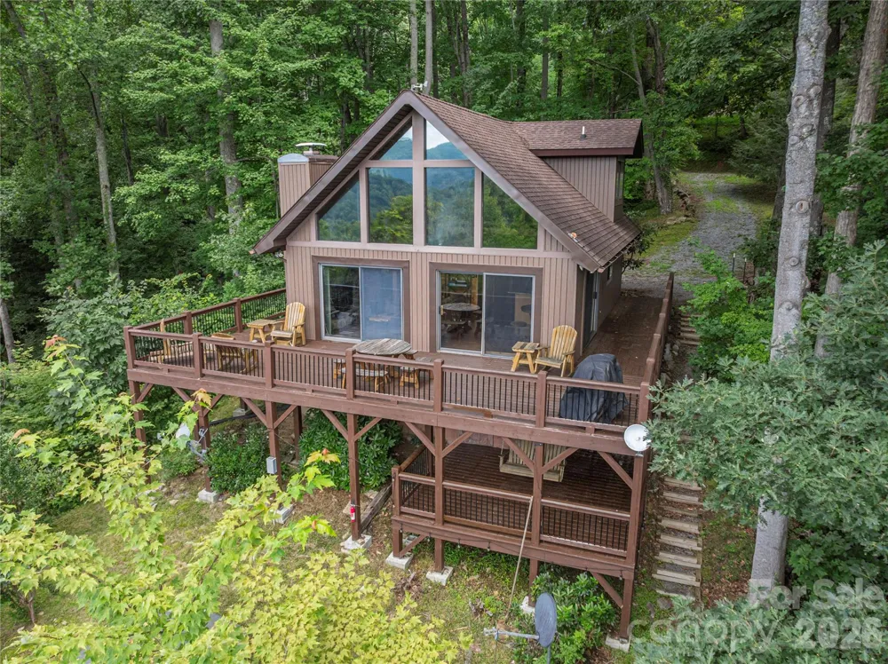 171 Jade Drive Clyde, NC 28721
