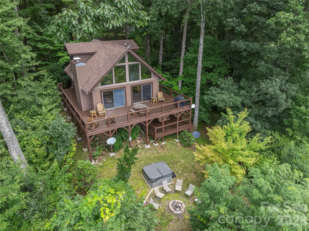 171 Jade Drive Clyde, NC 28721