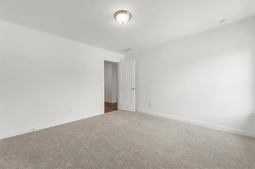 29 Edith Court Statham, GA 30666