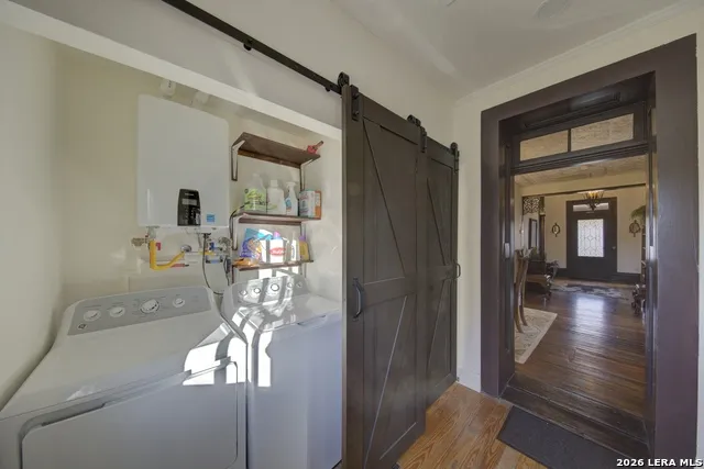 405 W Avenue E Alpine, TX 79830