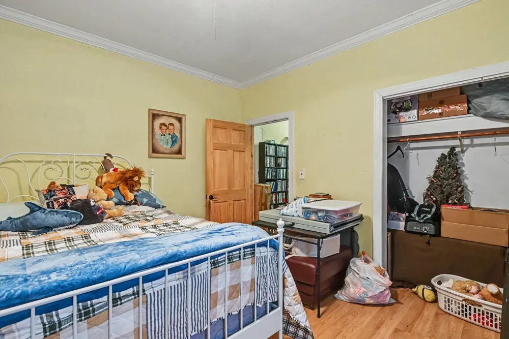 1060 County Road 4360 Decatur, TX 76234