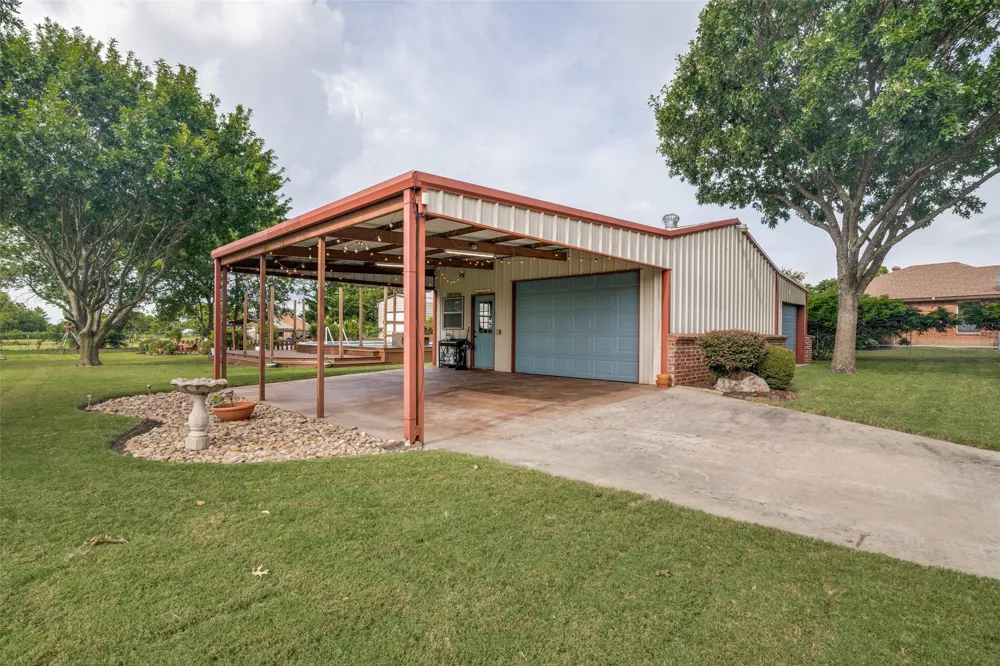 6630 Meadow Ridge Circle Nevada, TX 75173