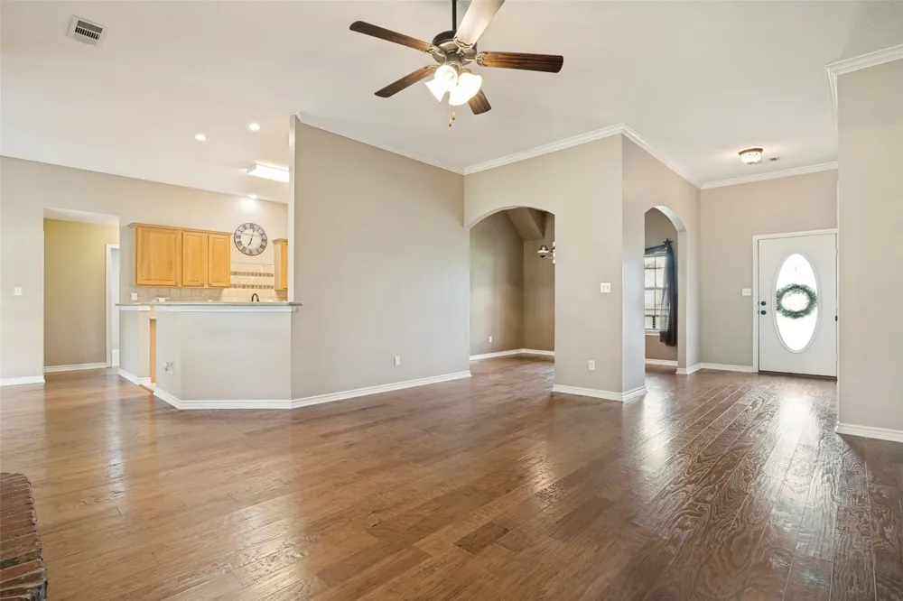 6630 Meadow Ridge Circle Nevada, TX 75173