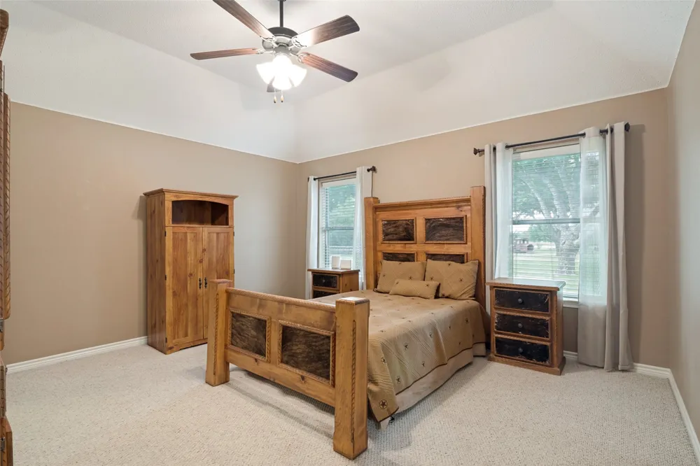 6630 Meadow Ridge Circle Nevada, TX 75173