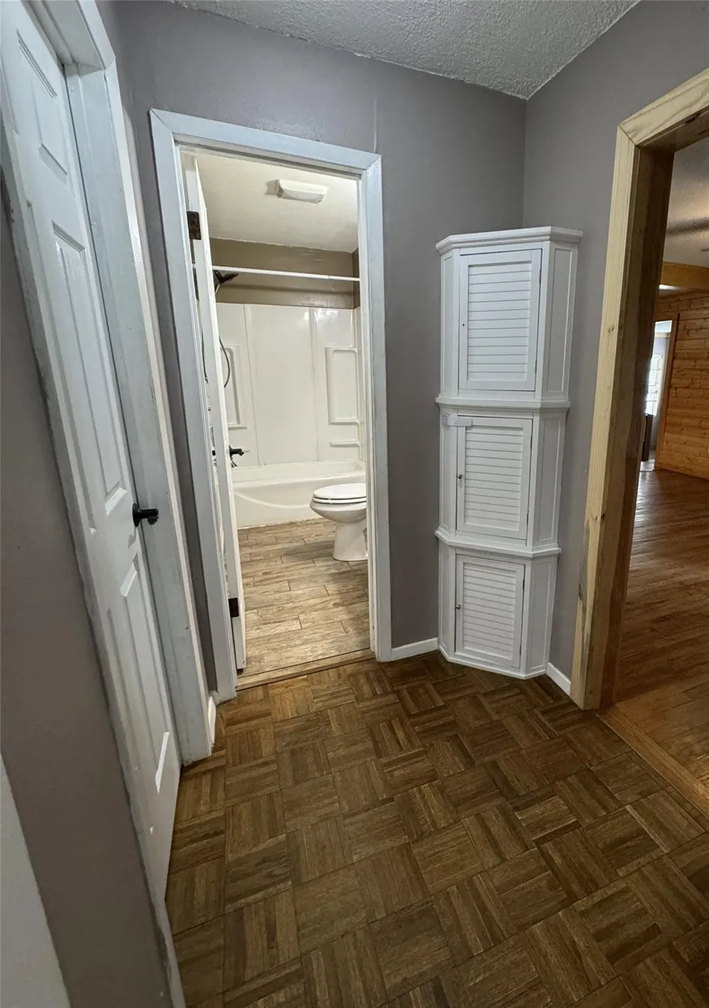 411 Humphrey Avenue Palacios, TX 77465