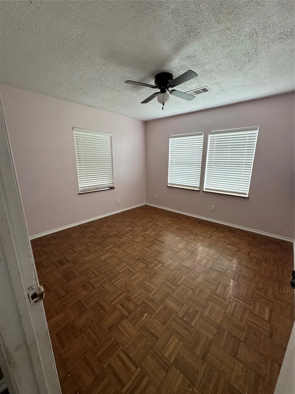 411 Humphrey Avenue Palacios, TX 77465