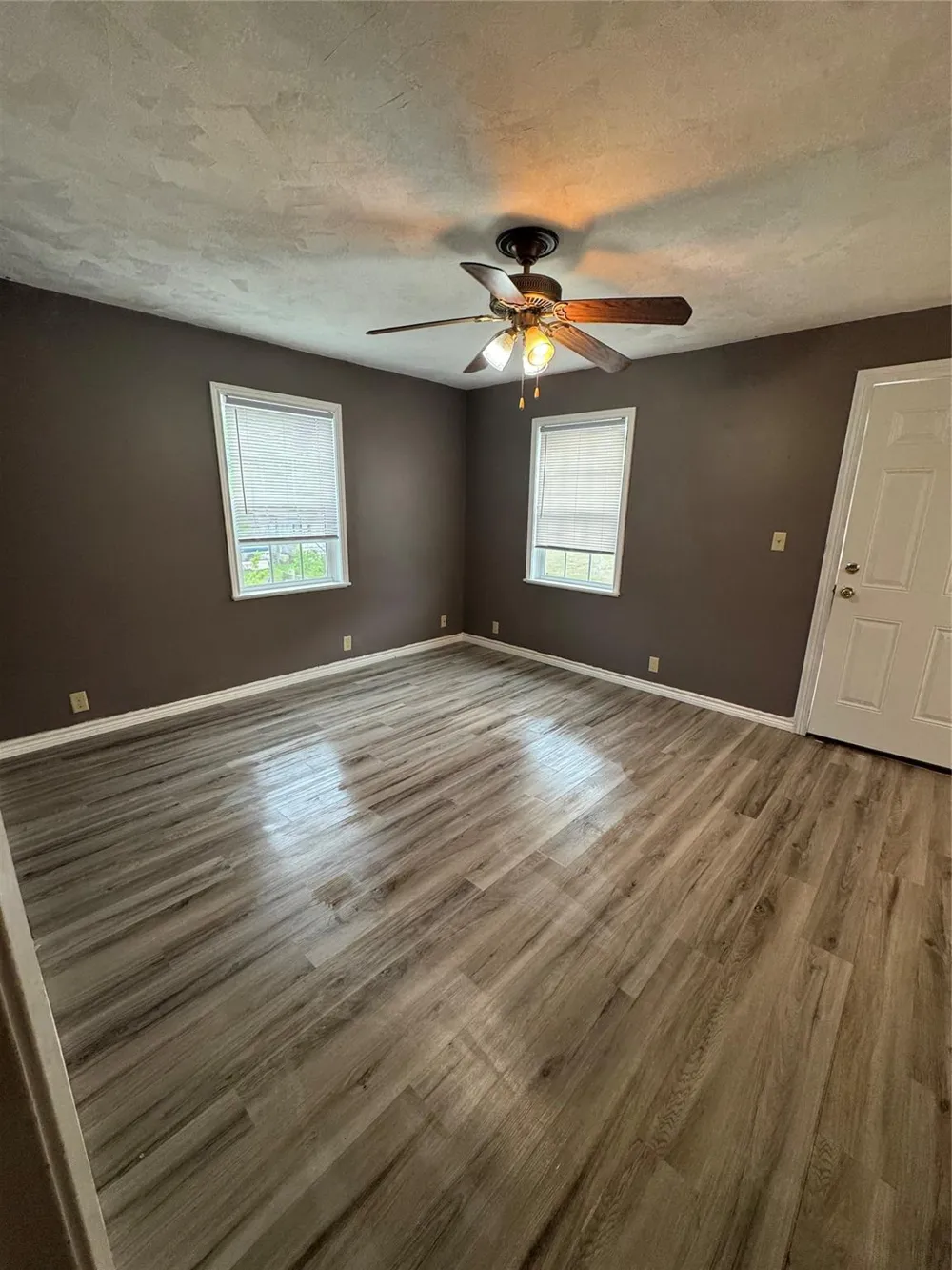 411 Humphrey Avenue Palacios, TX 77465