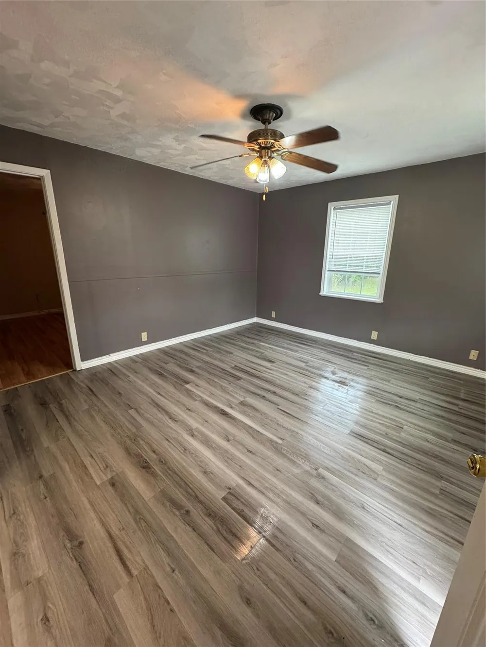 411 Humphrey Avenue Palacios, TX 77465