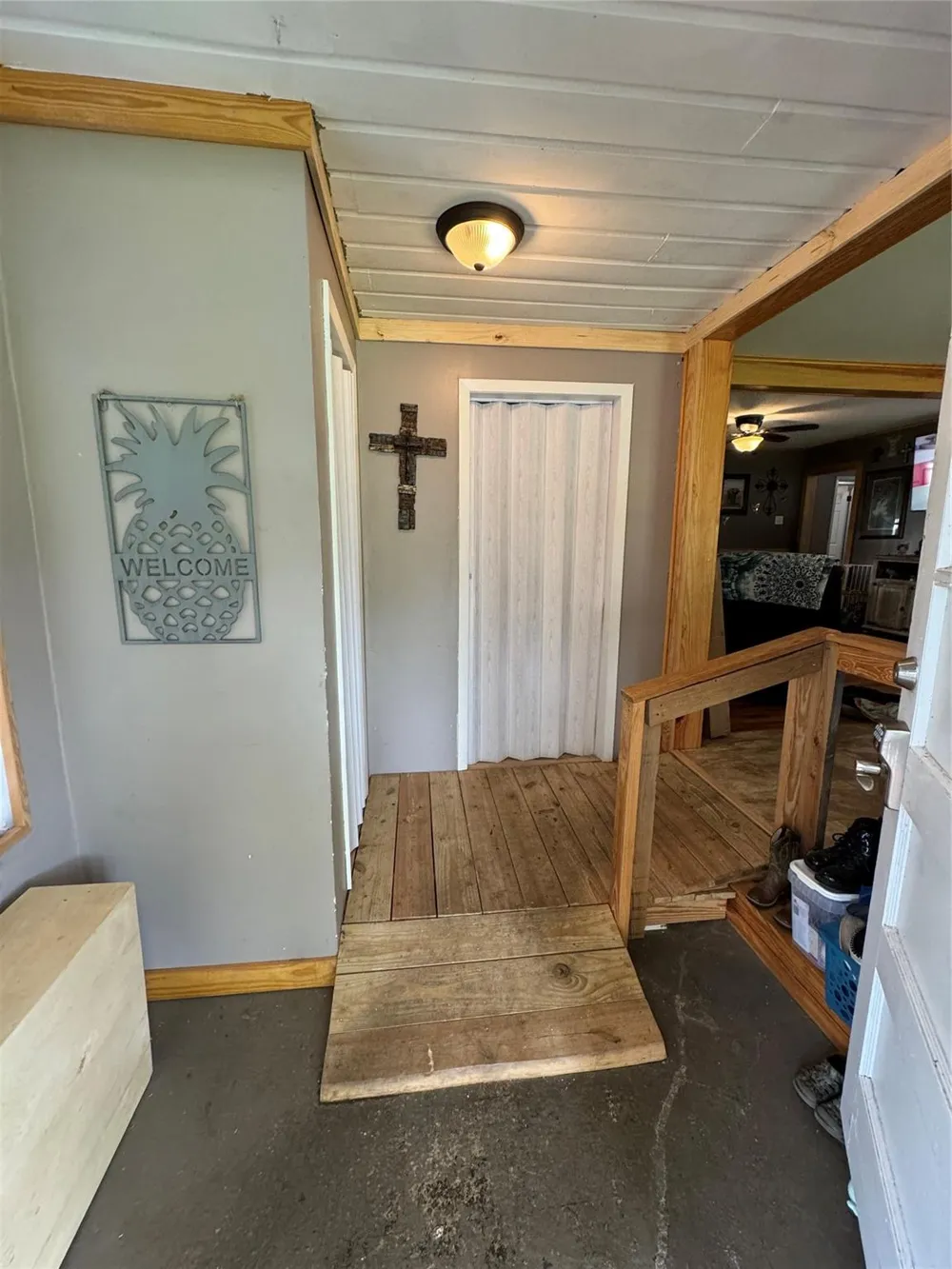 411 Humphrey Avenue Palacios, TX 77465