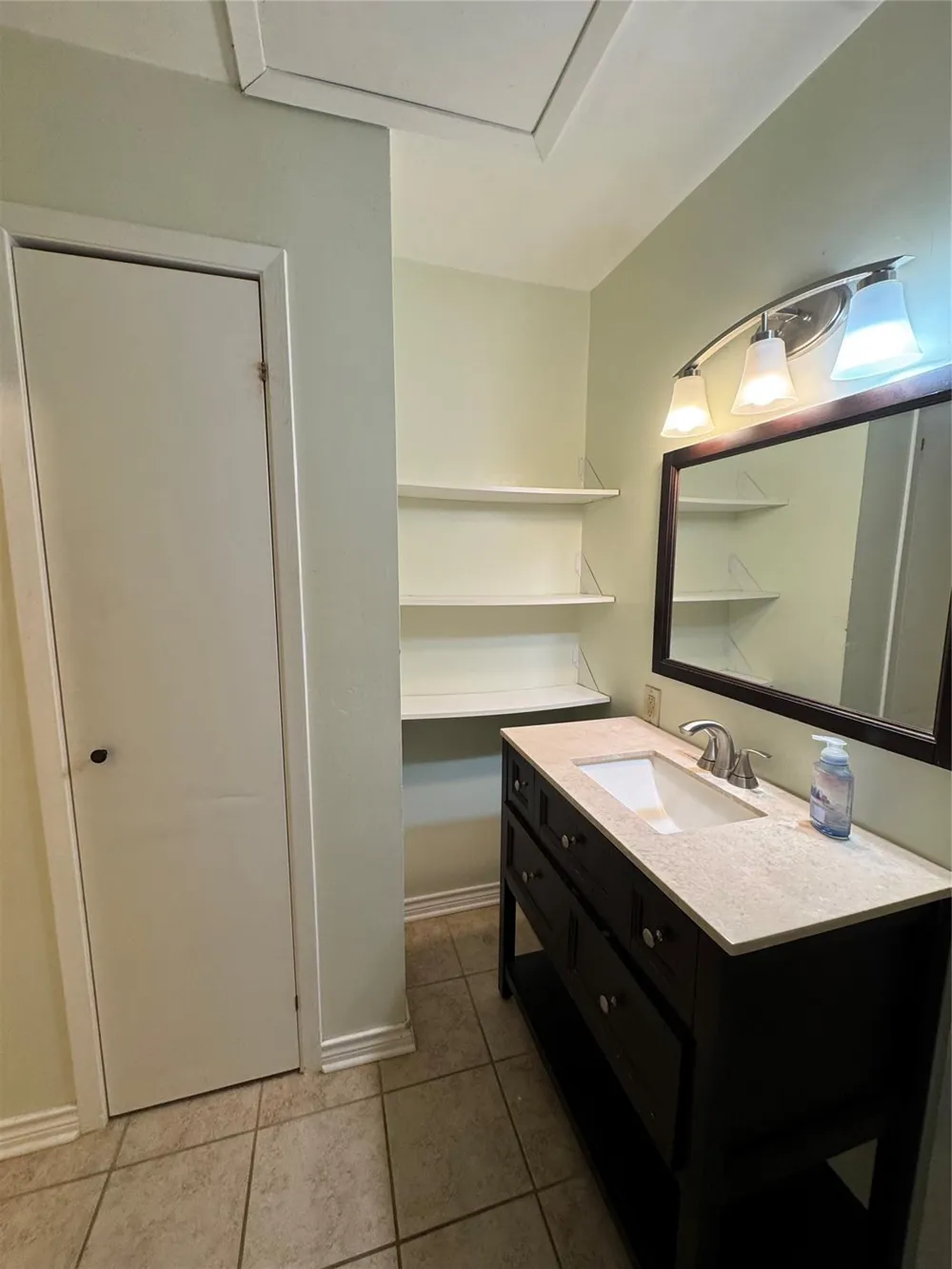 411 Humphrey Avenue Palacios, TX 77465