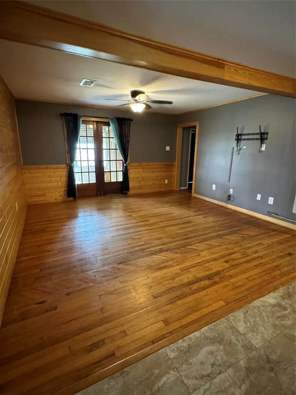 411 Humphrey Avenue Palacios, TX 77465