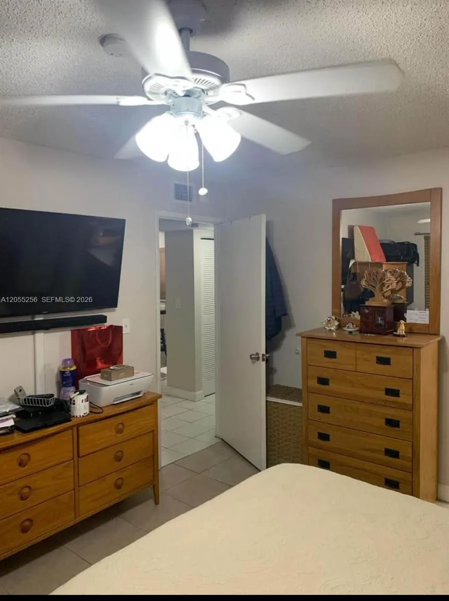 1221 SW 122nd Ave #105 Miami, FL 33184