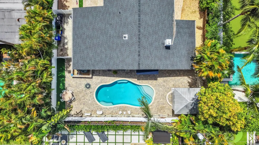 1321 CORDOVA ROAD Fort Lauderdale, FL 33316