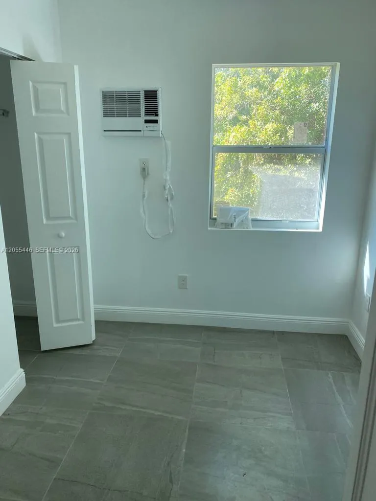 4023 SW 19th St #D West Park, FL 33023