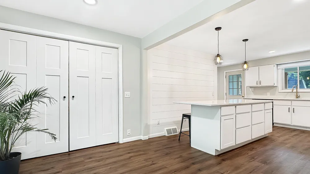 226 Seneca Place Cadillac City, MI 49601