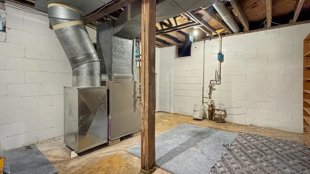 226 Seneca Place Cadillac City, MI 49601