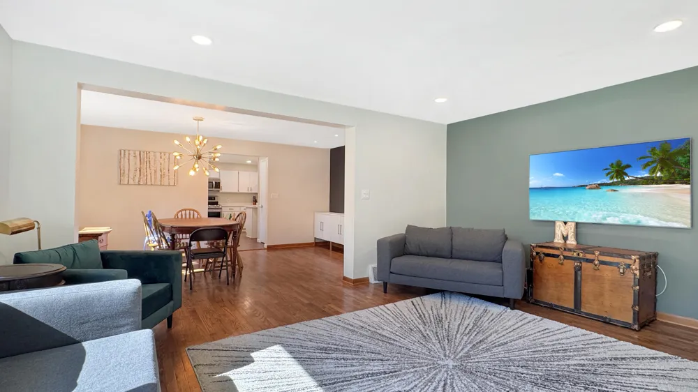 226 Seneca Place Cadillac City, MI 49601
