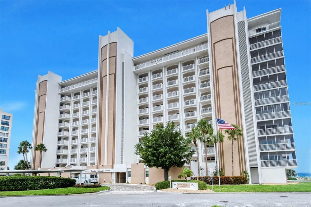 633 ALHAMBRA ROAD #1006 Venice, FL 34285