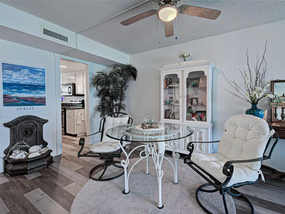 633 ALHAMBRA ROAD #1006 Venice, FL 34285