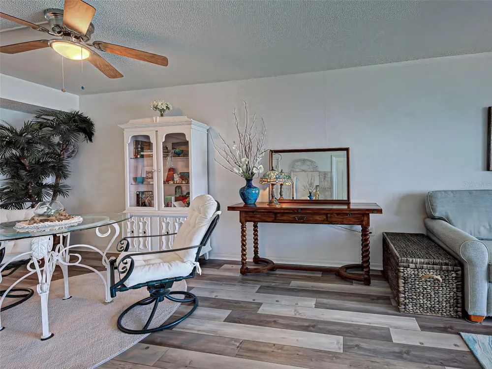 633 ALHAMBRA ROAD #1006 Venice, FL 34285