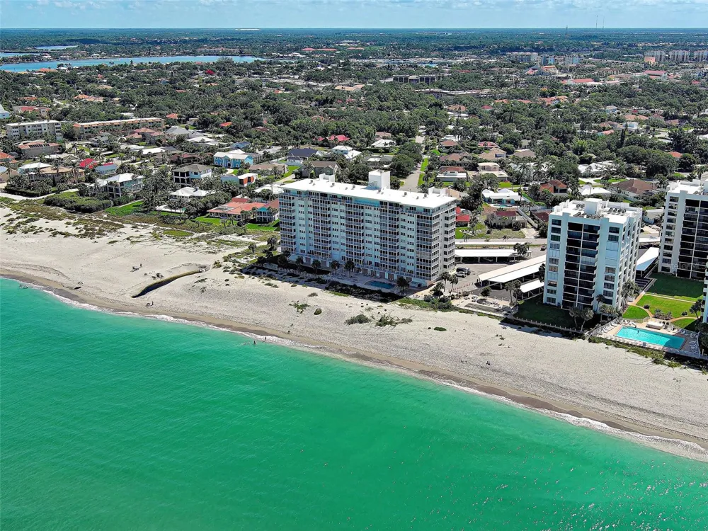 633 ALHAMBRA ROAD #1006 Venice, FL 34285