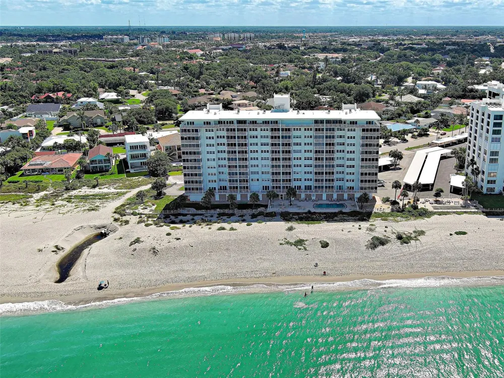 633 ALHAMBRA ROAD #1006 Venice, FL 34285