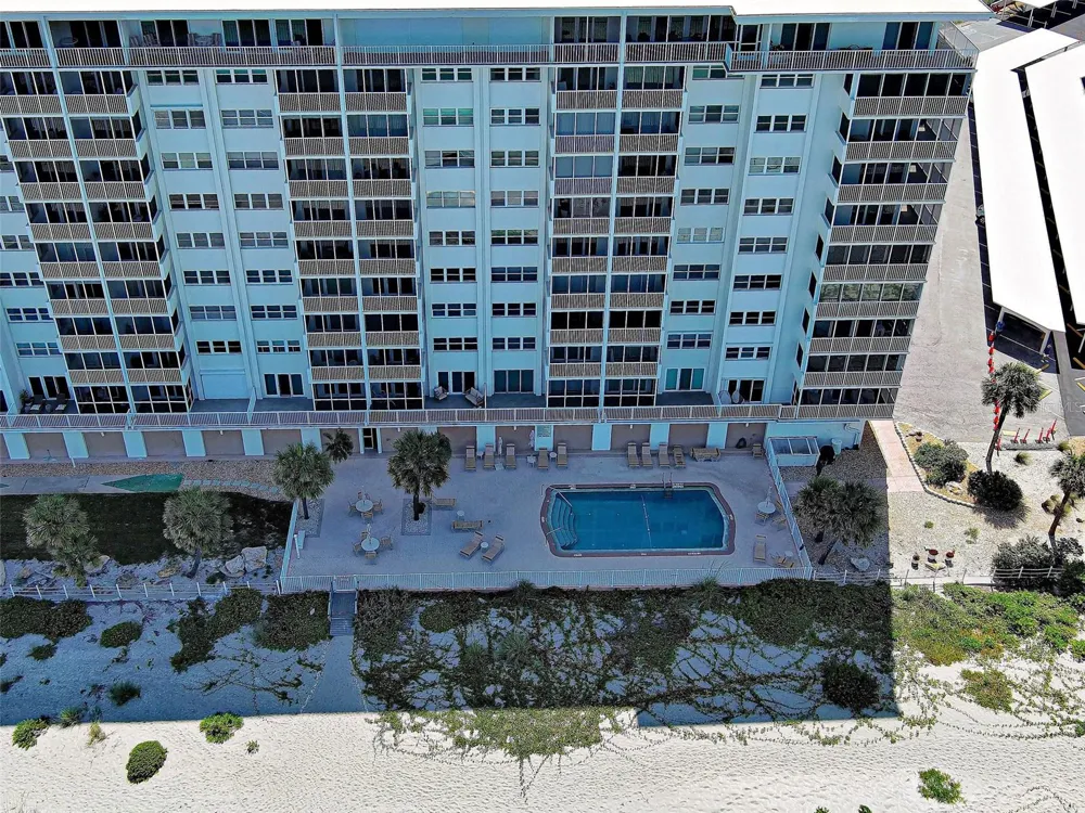 633 ALHAMBRA ROAD #1006 Venice, FL 34285