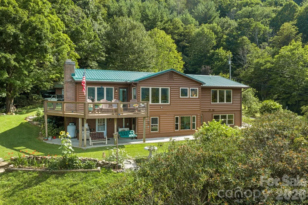 1013 Perry Road West Jefferson, NC 28694