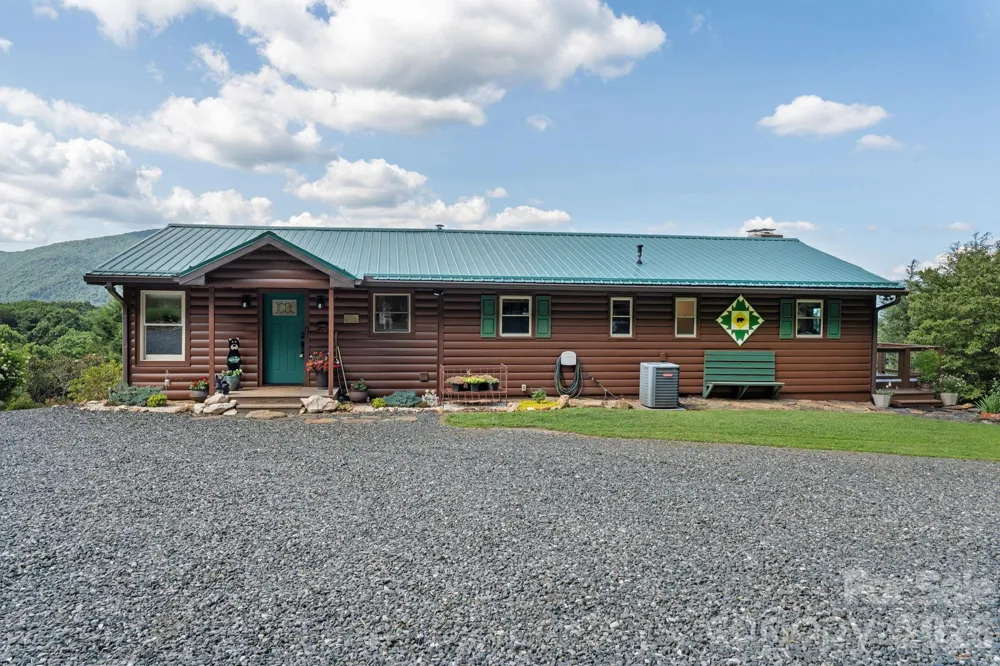 1013 Perry Road West Jefferson, NC 28694