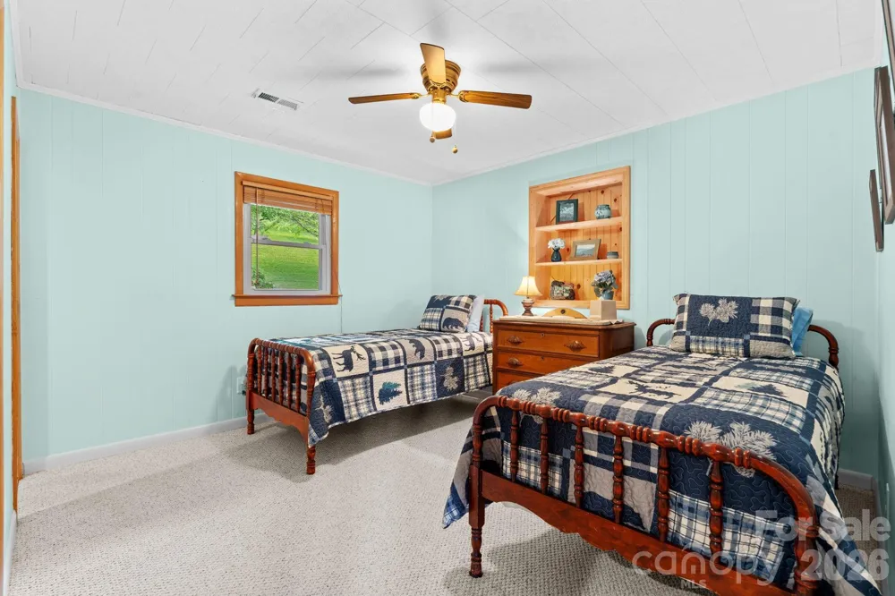 1013 Perry Road West Jefferson, NC 28694