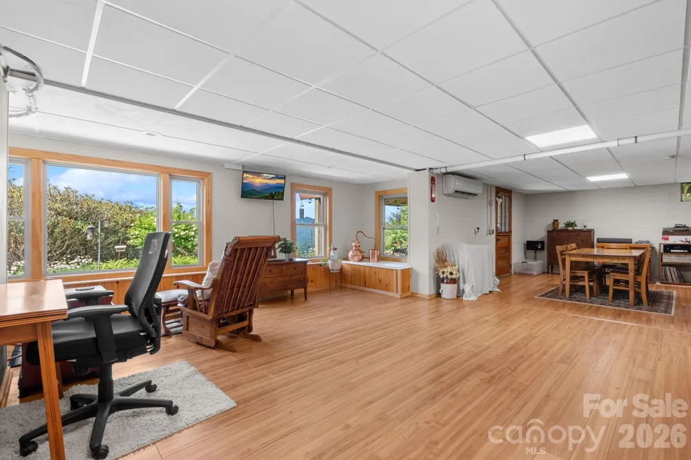 1013 Perry Road West Jefferson, NC 28694
