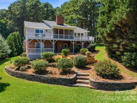 2494 Cherry Lane