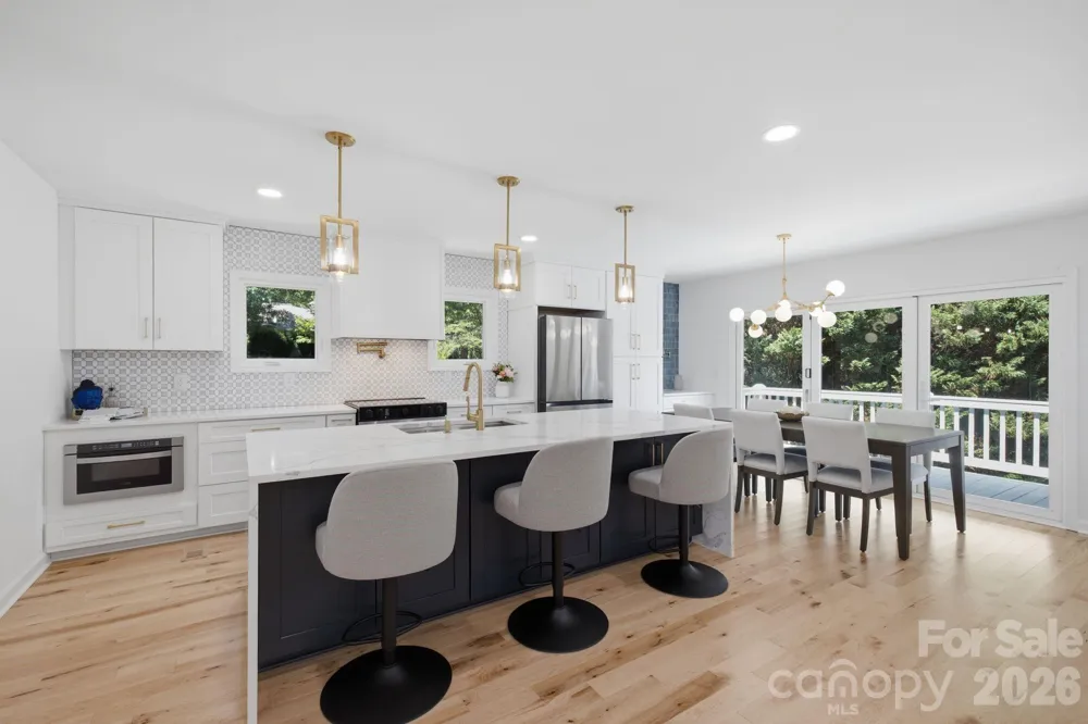2494 Cherry Lane Denver, NC 28037