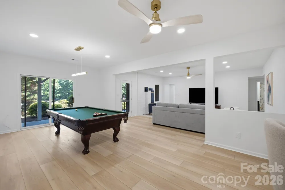 2494 Cherry Lane Denver, NC 28037
