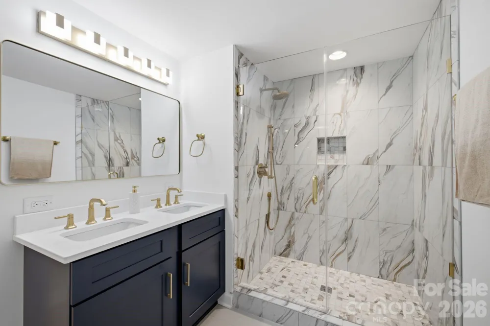 2494 Cherry Lane Denver, NC 28037