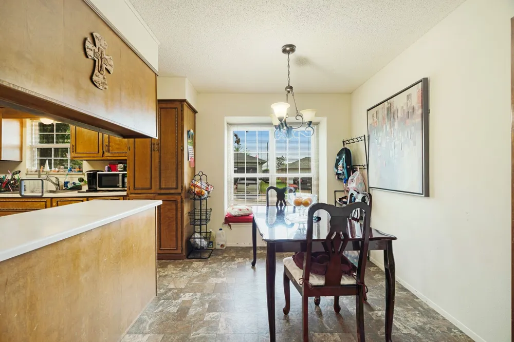 820 NE 32nd Paris, TX 75460