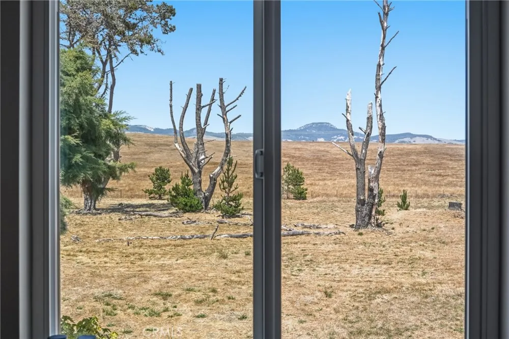 533 Casa Del Mar Drive San Simeon, CA 93452