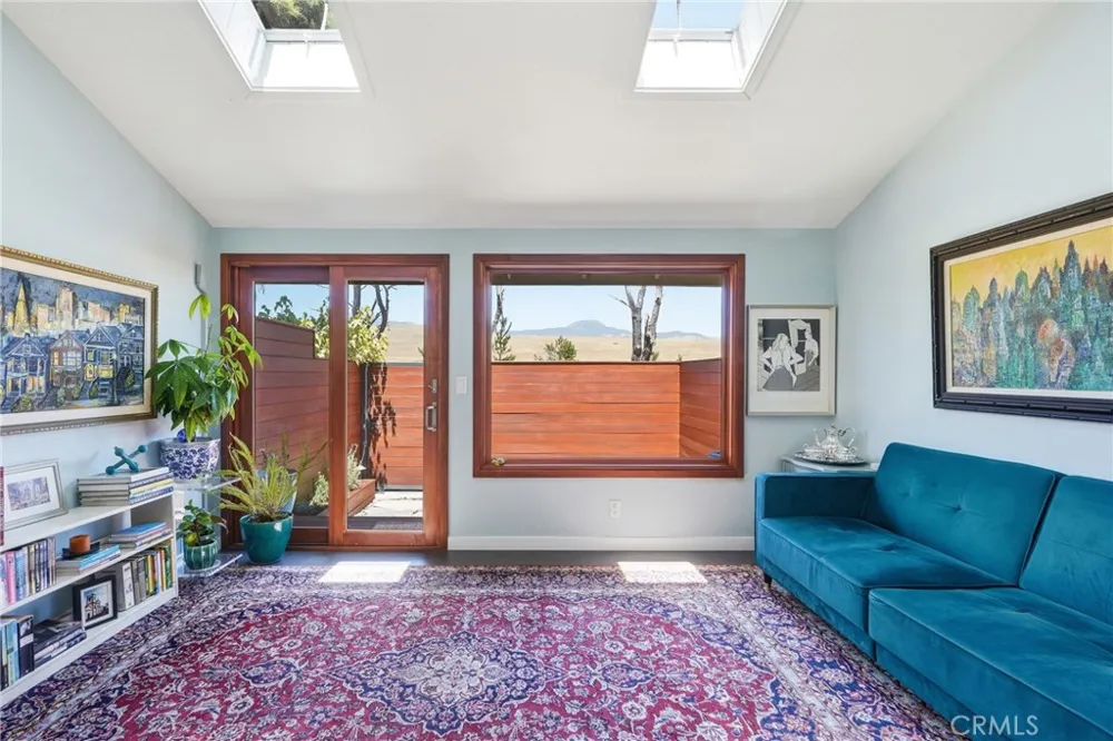 533 Casa Del Mar Drive San Simeon, CA 93452